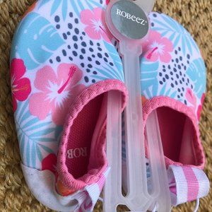 Robeez Aquatic Water Booties, Tropical Hibiscus